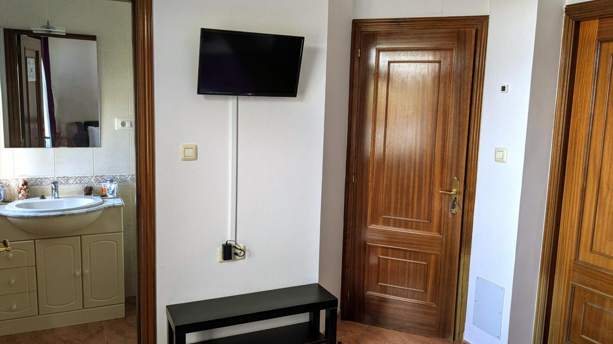 Pension Club Del Mar Cayon Bagian luar foto